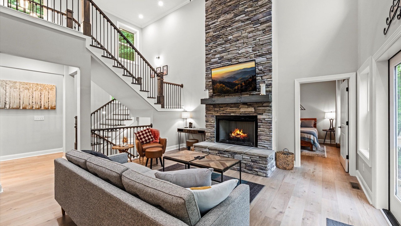 Photo of Livingroom in Waynesville