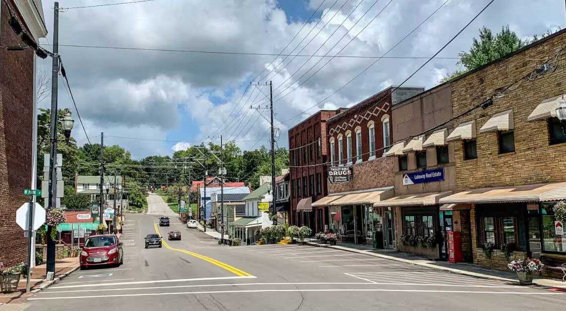 Photo of Others in Dandridge