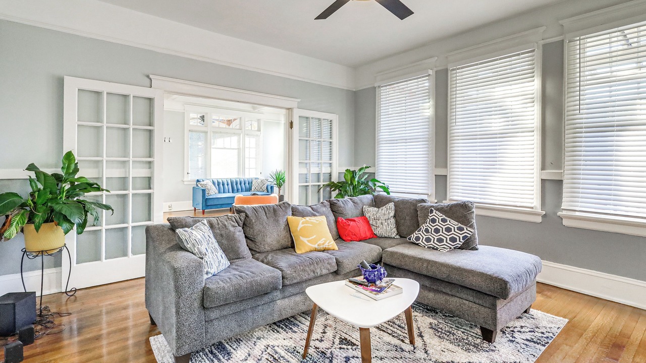 Photo of Livingroom in Macon