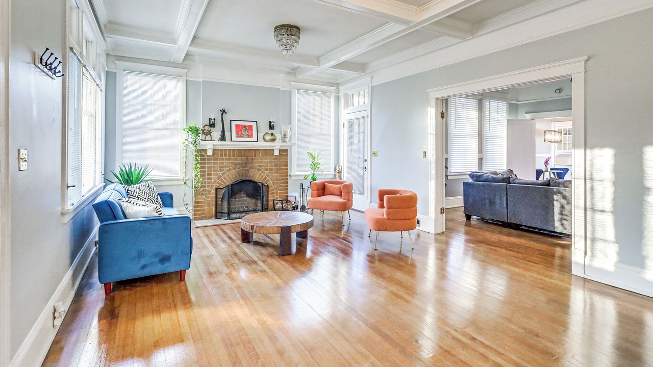 Photo of Livingroom in Macon