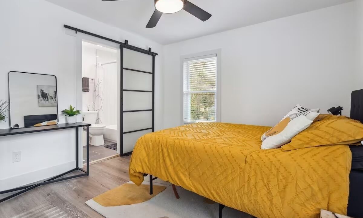 Photo of Bedroom in Atlanta