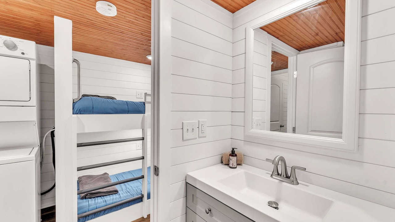 Photo of Bathroom in Menlo