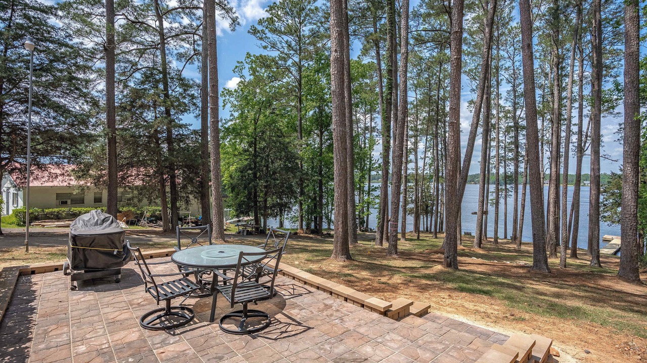 Photo of Outdoor in Leesville