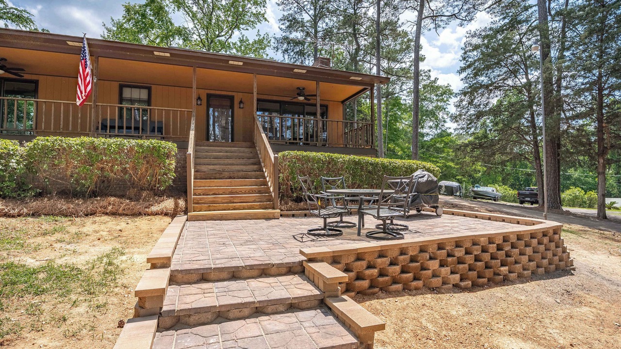 Photo of Outdoor in Leesville