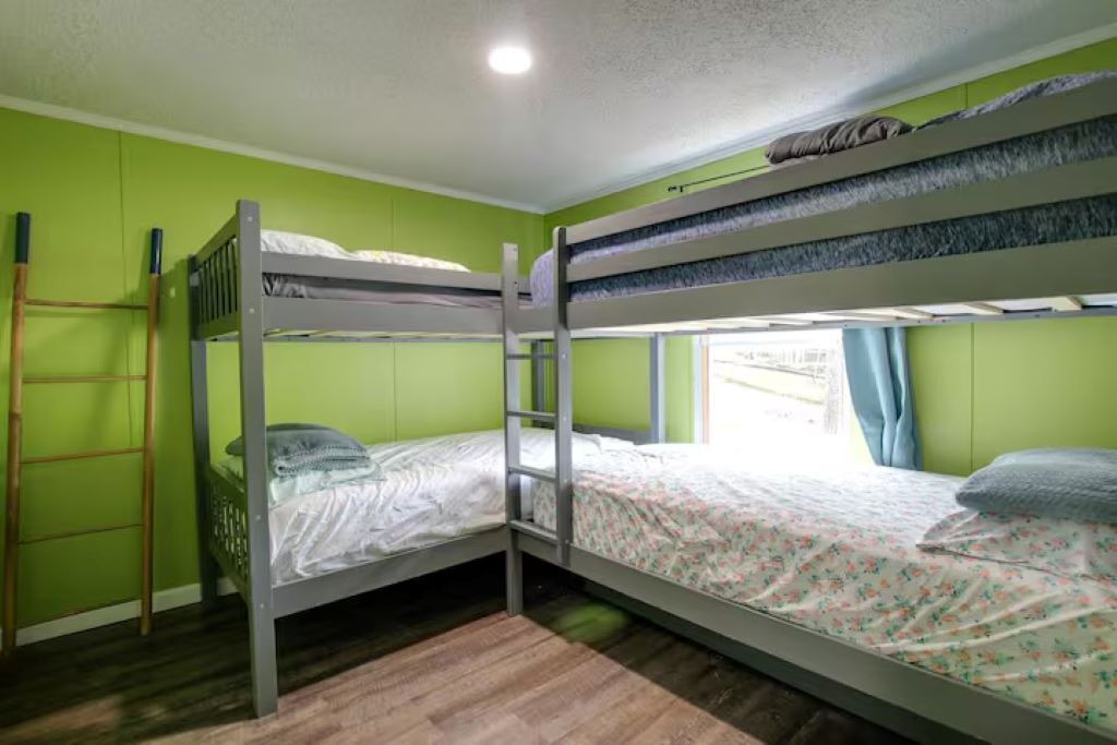 Photo of Bedroom in Crane Hill
