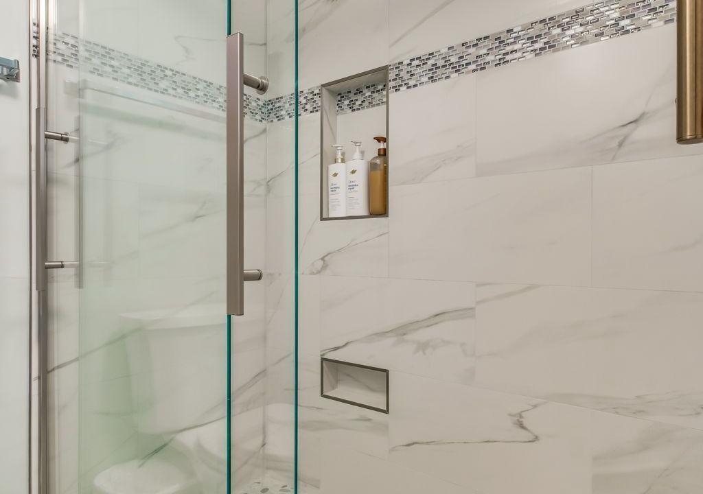 Photo of Bathroom in Orange Beach East
