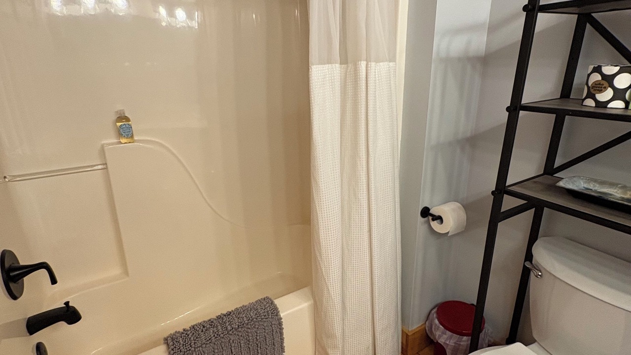 Photo of Bathroom in Galax