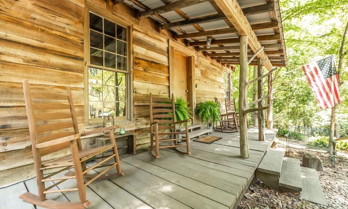 Photo of Patio Balcony in Macon