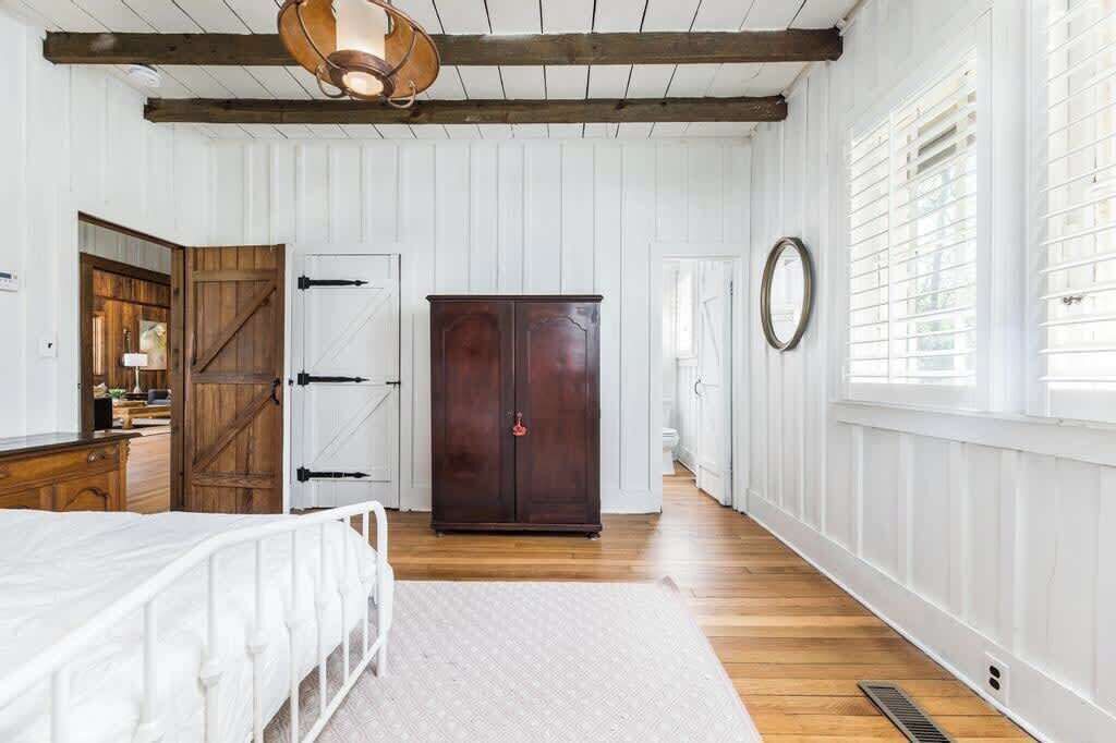 Photo of Bedroom in Macon