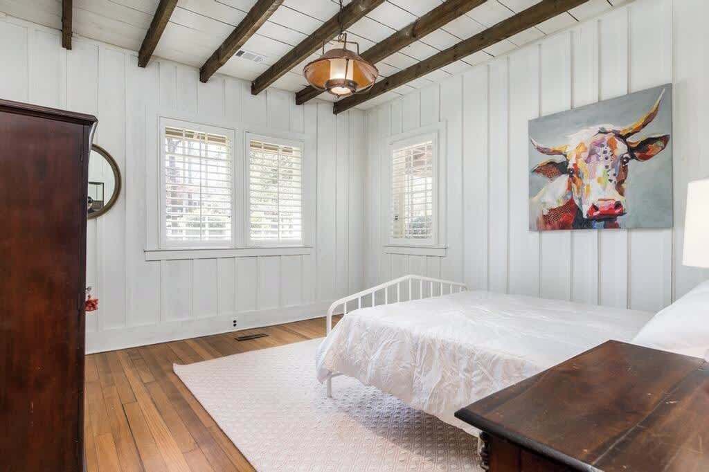 Photo of Bedroom in Macon