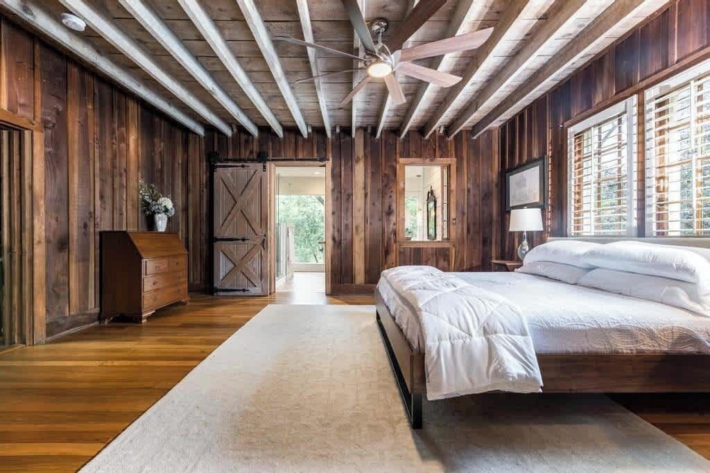 Photo of Bedroom in Macon