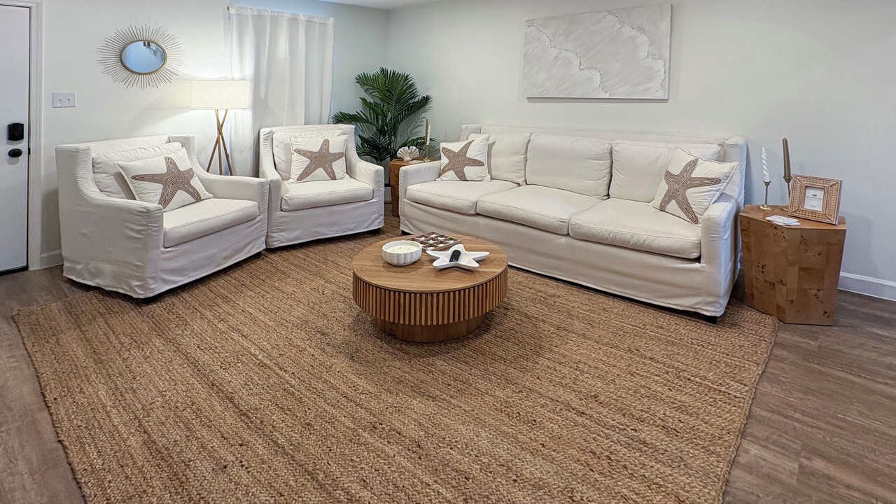 Photo of Livingroom in Biloxi