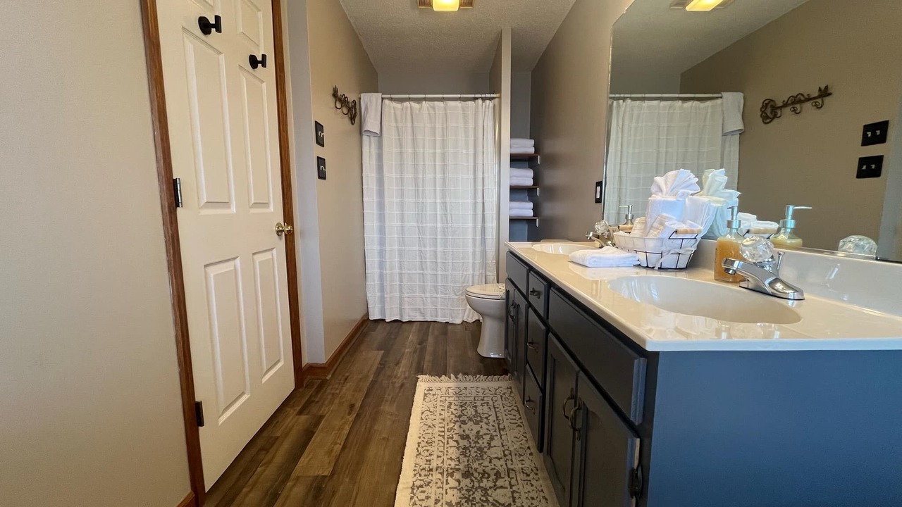 Photo of Bathroom in Sevierville