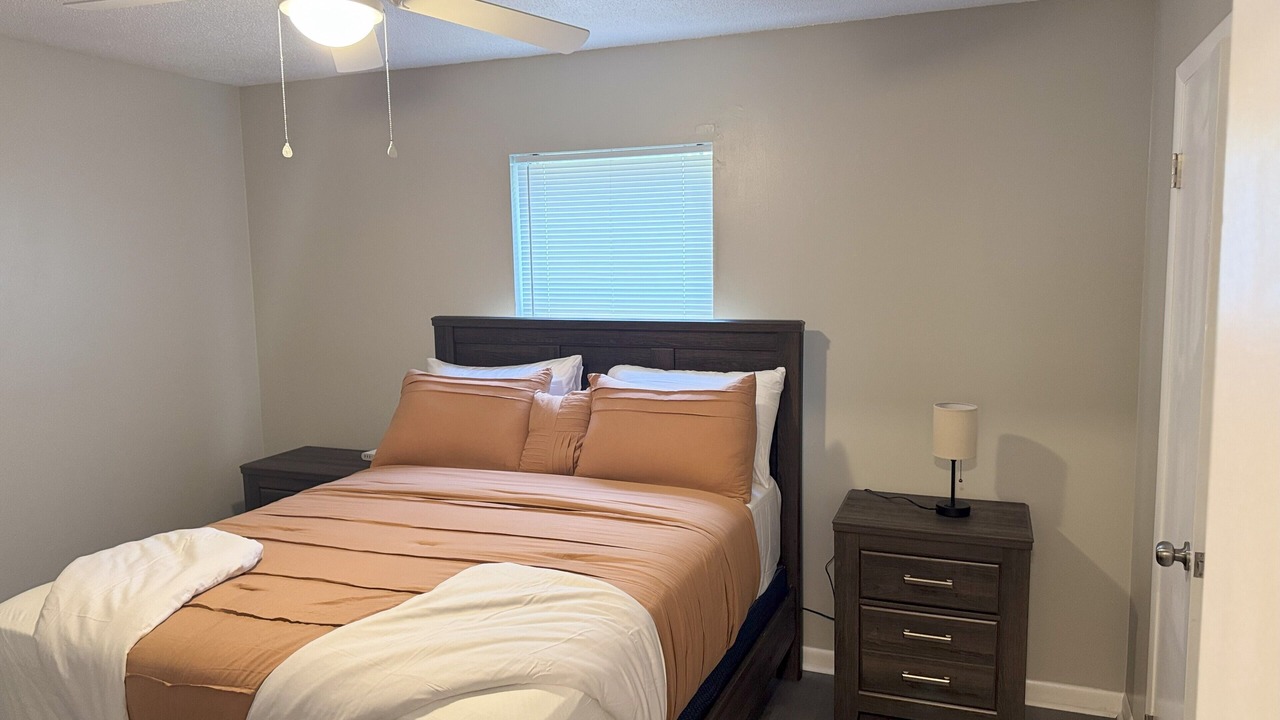 Photo of Bedroom in Daleville