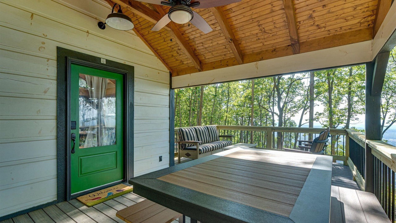 Photo of Patio Balcony in Menlo