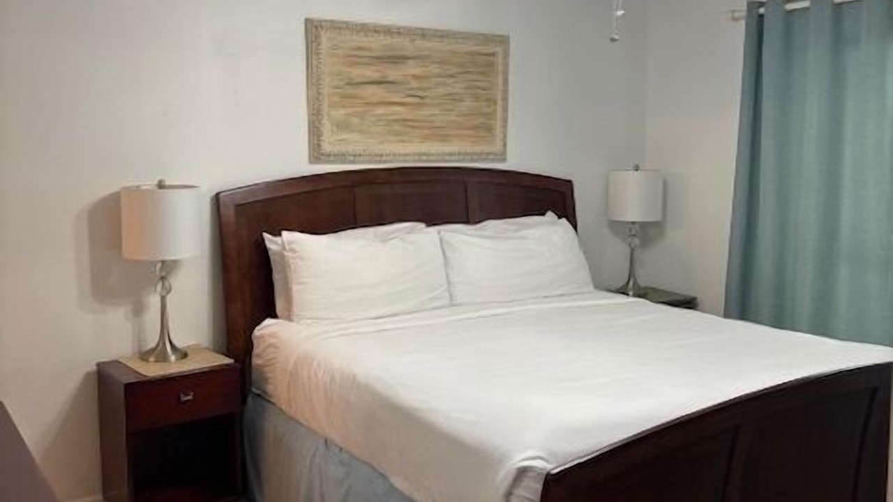 Photo of Bedroom in Lillian