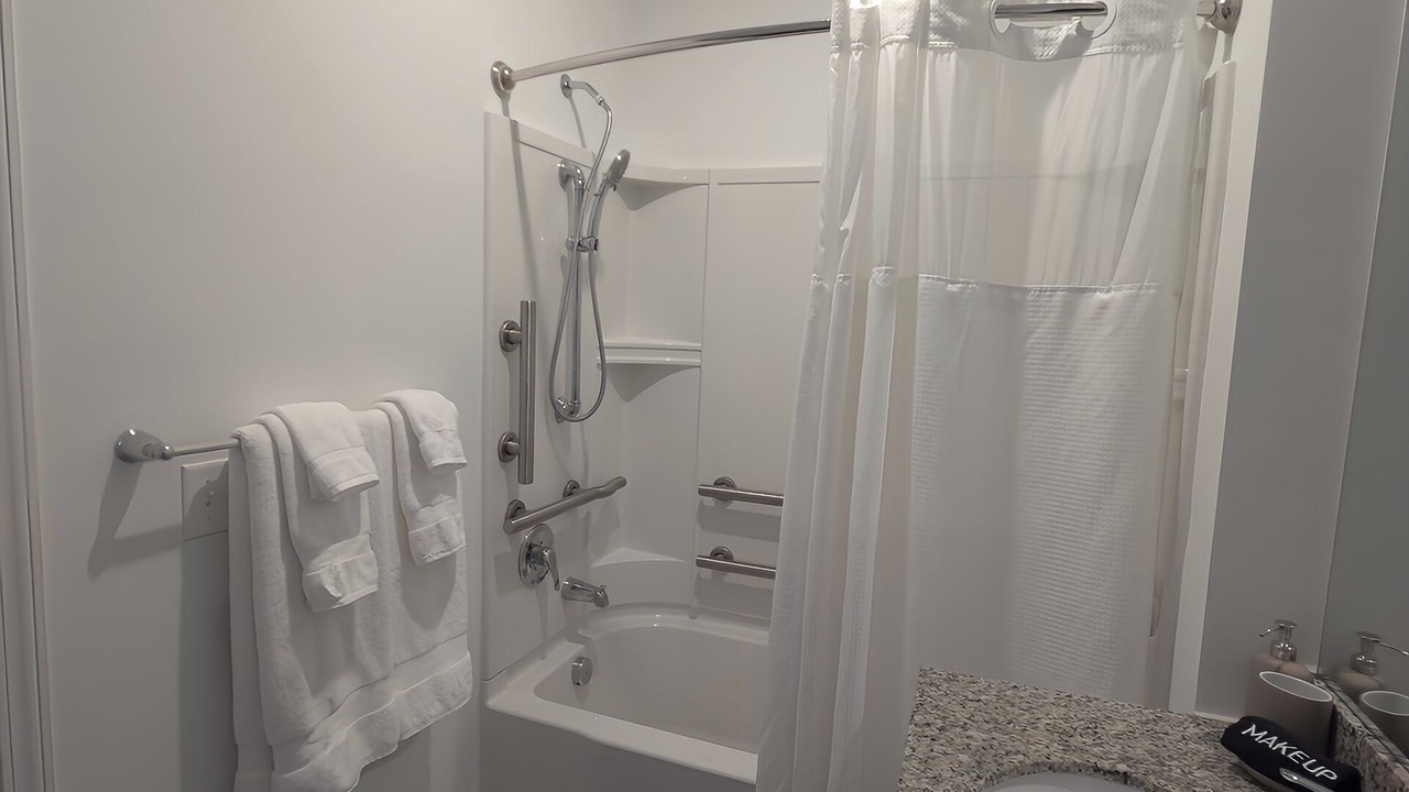 Photo of Bathroom in Orange Park