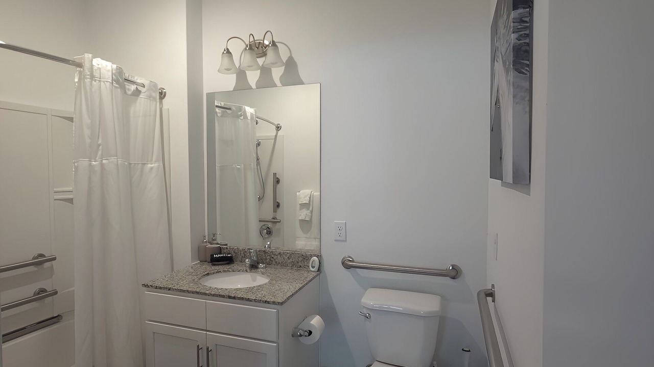 Photo of Bathroom in Orange Park