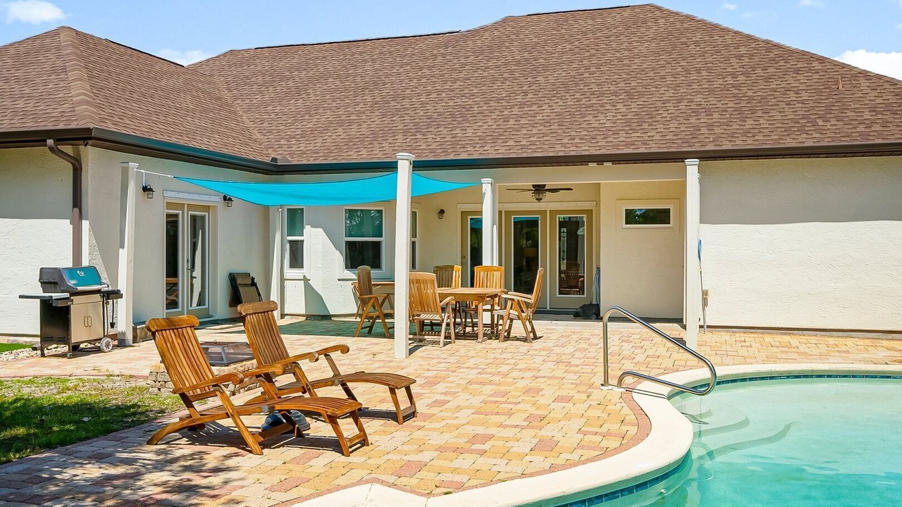 Photo of Outdoor in Sunnyside