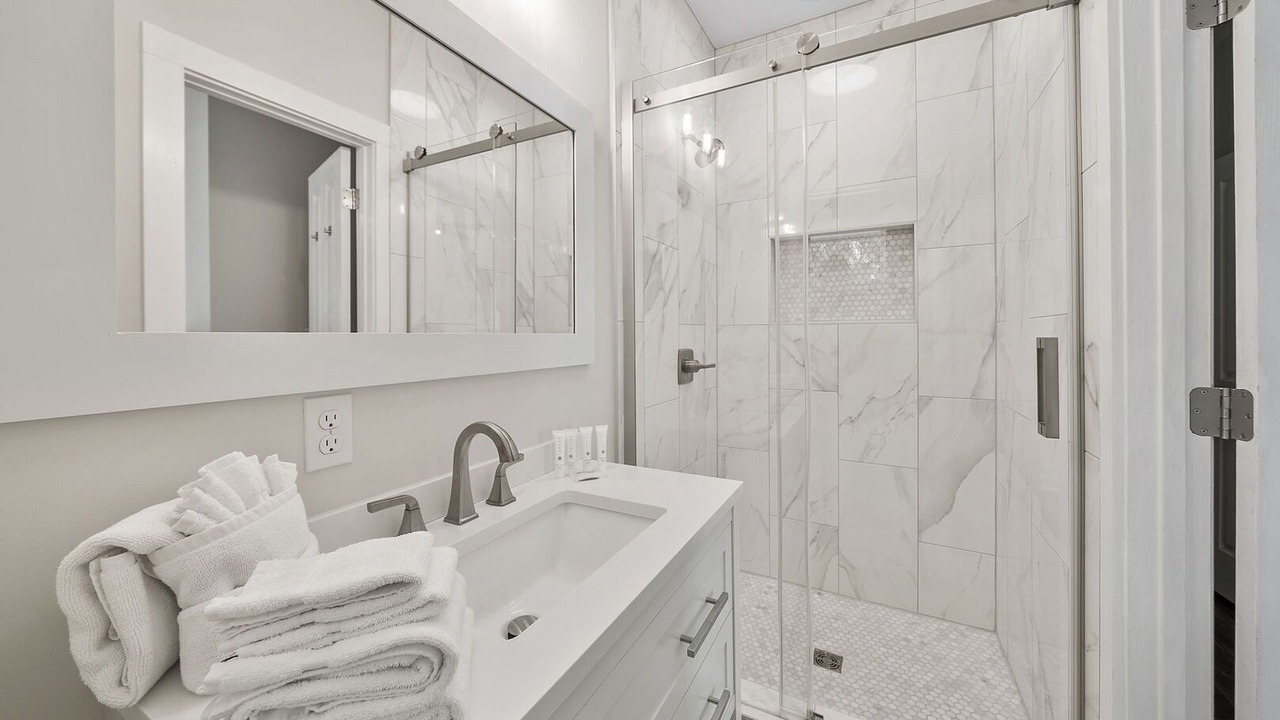 Photo of Bathroom in Sunnyside