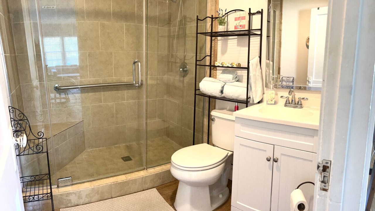 Photo of Bathroom in Kings Terrace