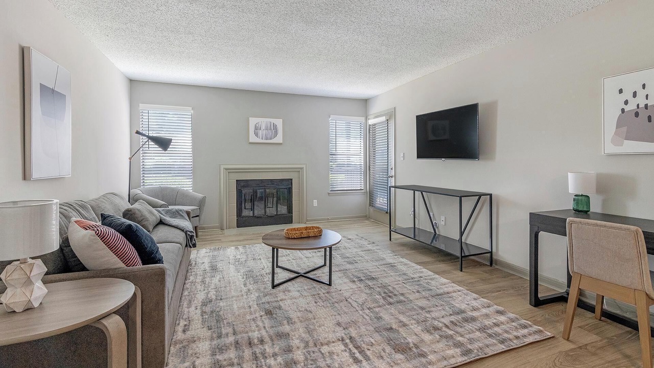 Photo of Livingroom in Huntsville