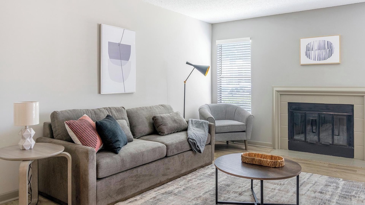 Photo of Livingroom in Huntsville