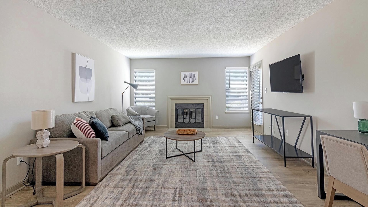 Photo of Livingroom in Huntsville