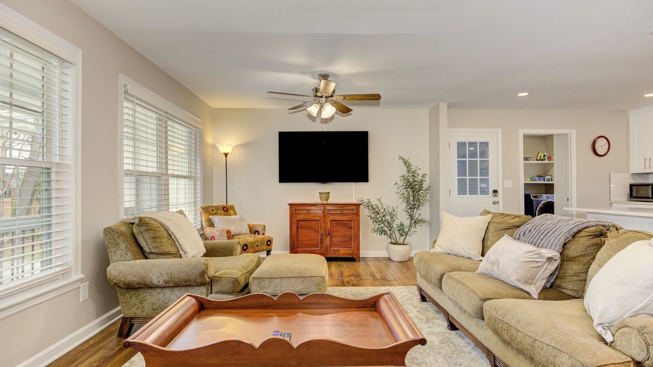 Photo of Livingroom in Marietta