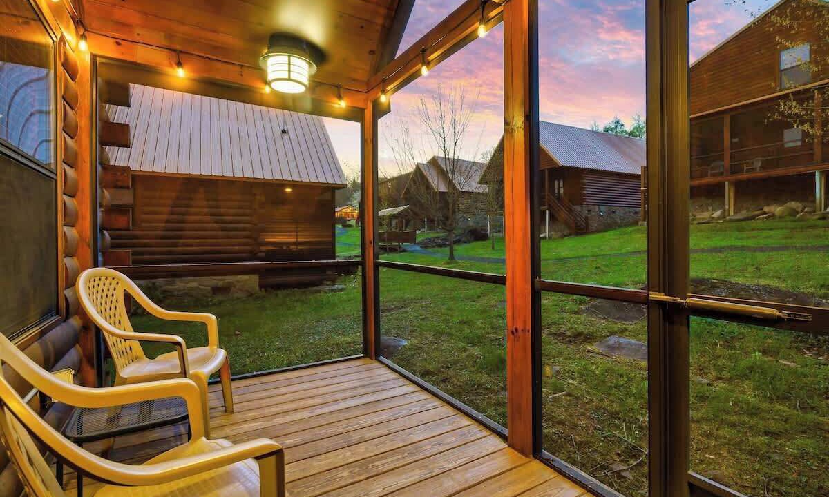 Photo of Outdoor in White Oak Lodge