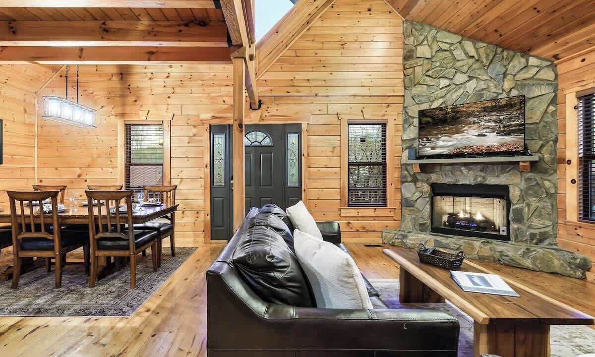 Photo of Others in White Oak Lodge
