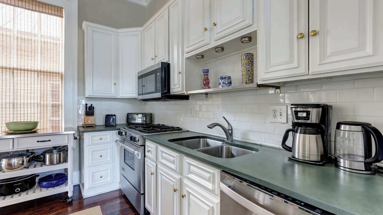 Photo of Kitchen in Savannah Victorian District