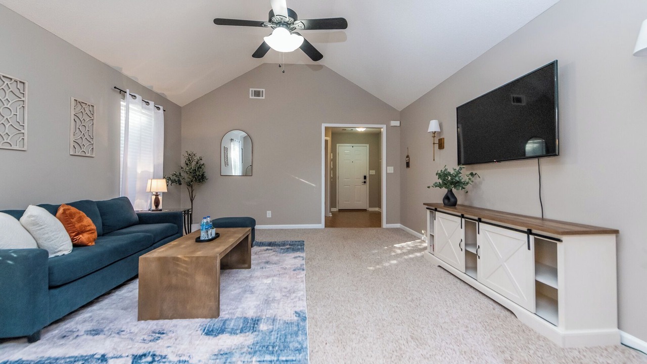 Photo of Livingroom in Houston County