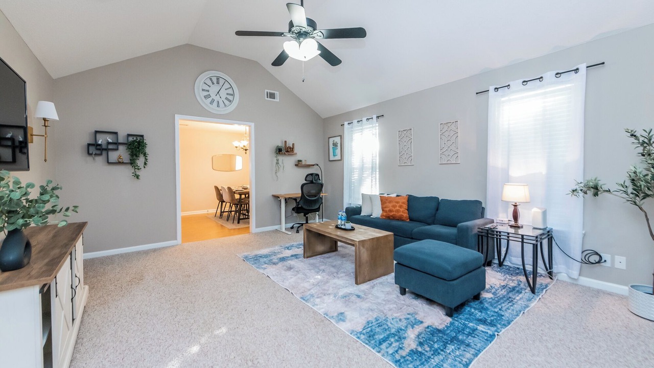 Photo of Livingroom in Houston County