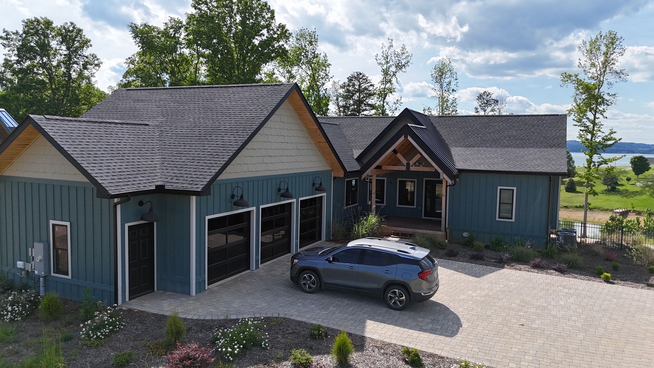 Photo of Outdoor in Baneberry