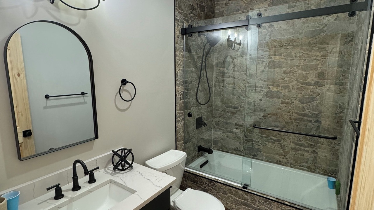 Photo of Bathroom in Baneberry