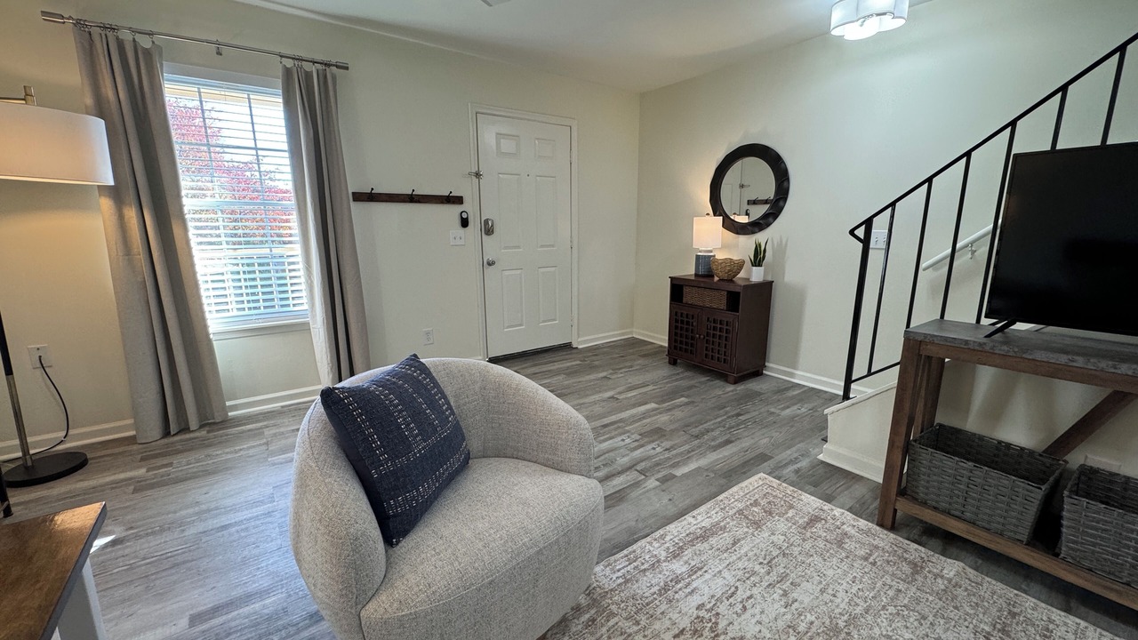 Photo of Livingroom in Auburn