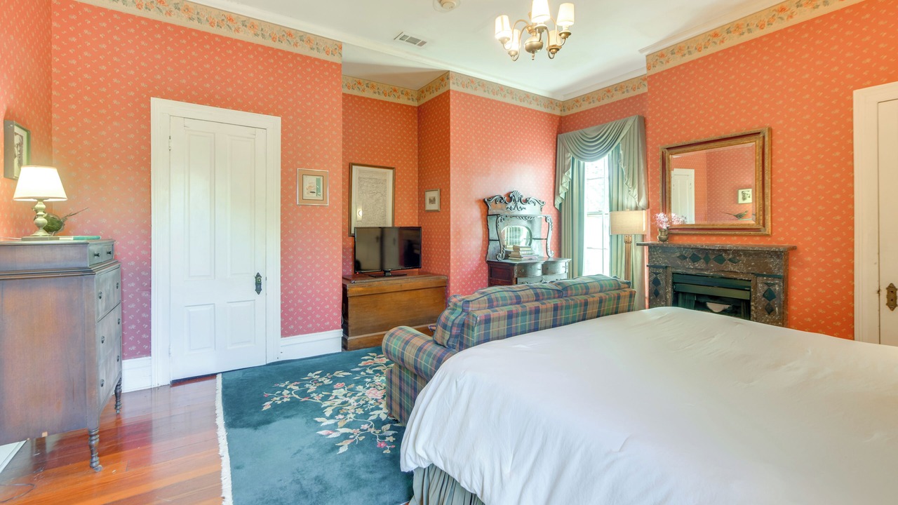Photo of Bedroom in Columbus
