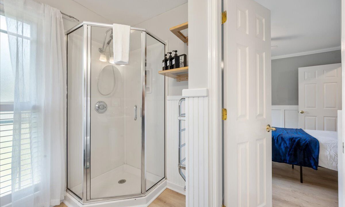 Photo of Bathroom in Lincolnville