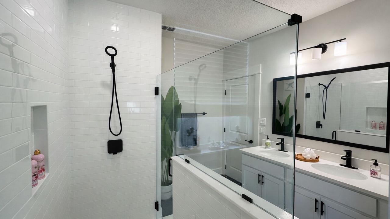 Photo of Bathroom in Five Points