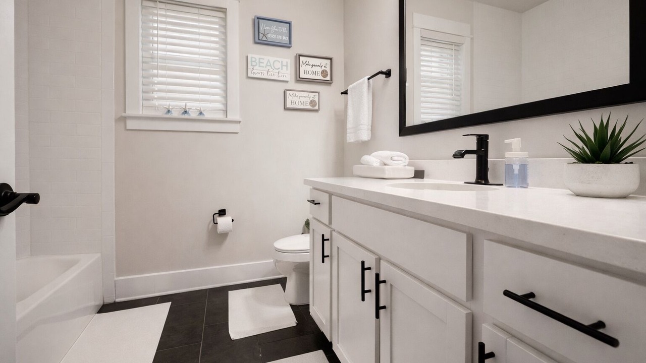 Photo of Bathroom in Five Points