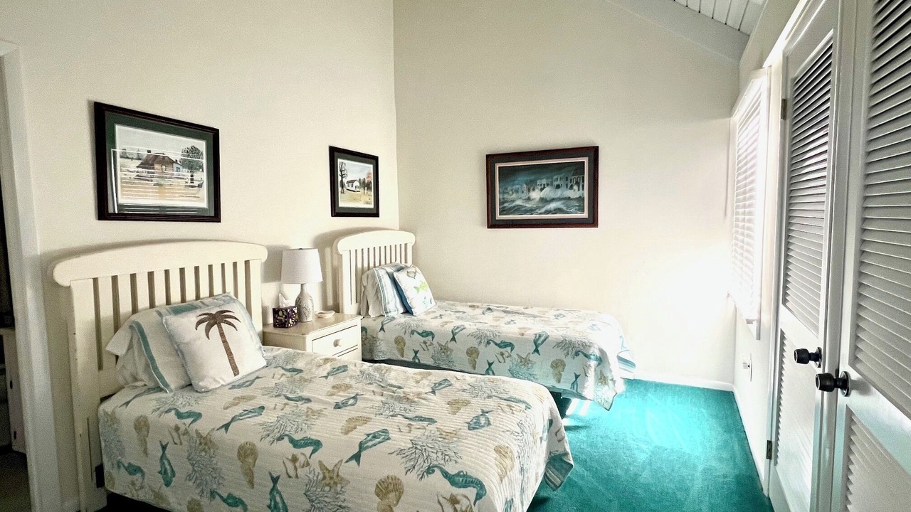 Photo of Bedroom in Sealoft Villas