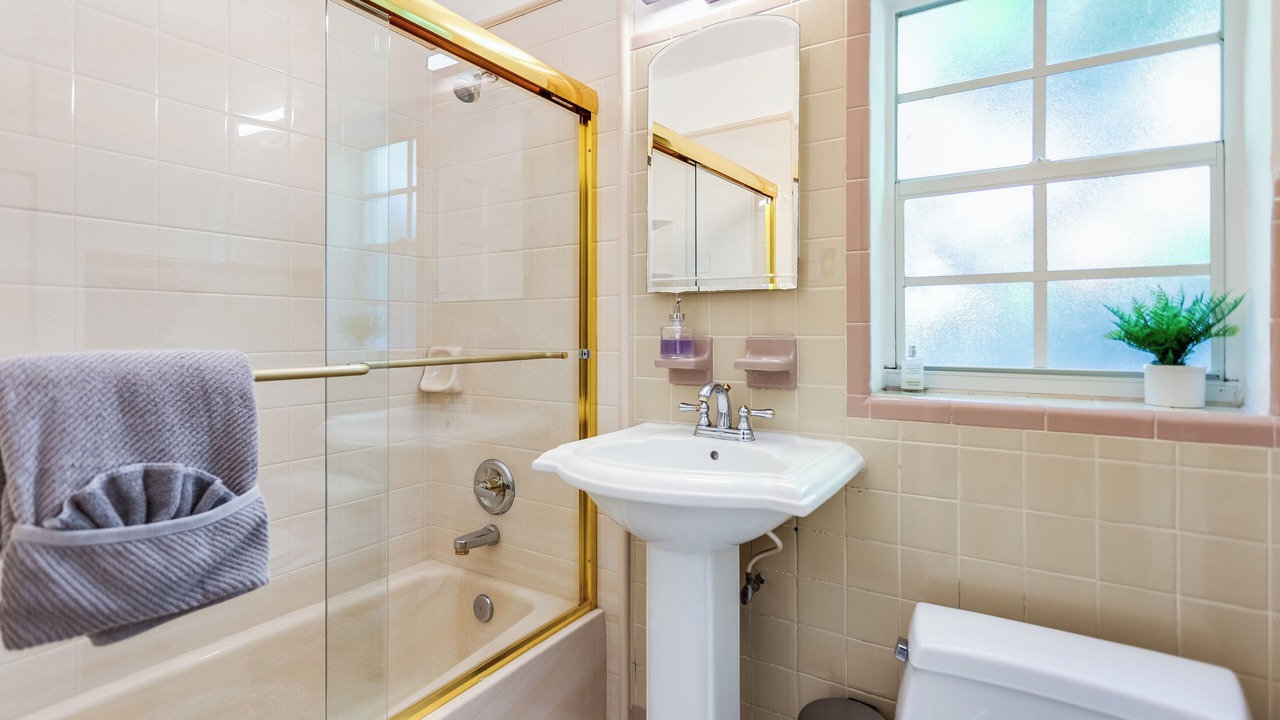Photo of Bathroom in Seybold