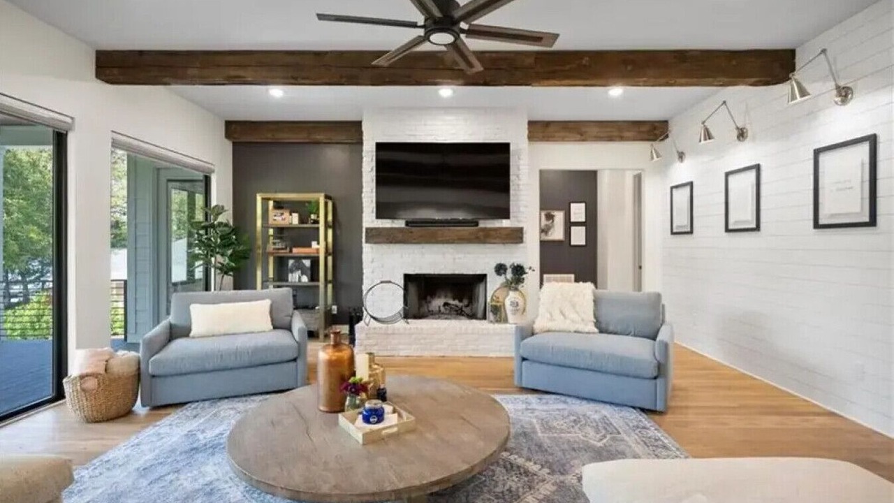 Photo of Livingroom in Mooresville