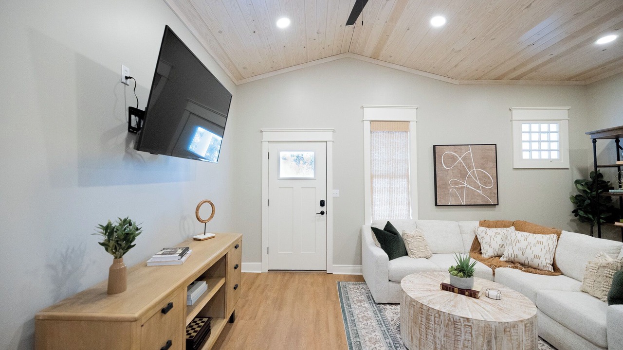 Photo of Livingroom in Laurel