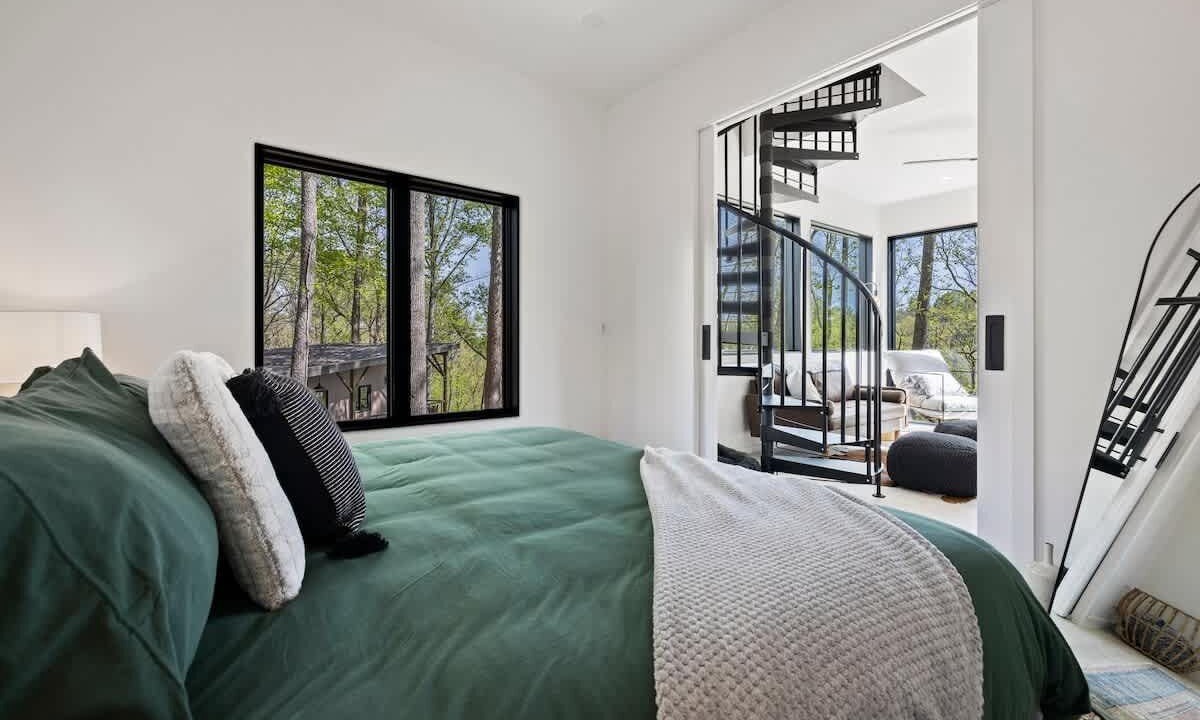 Photo of Bedroom in Alexander