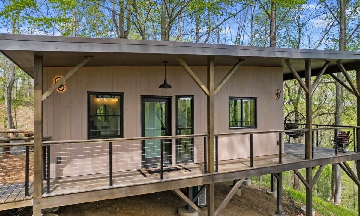 Photo of Patio Balcony in Alexander