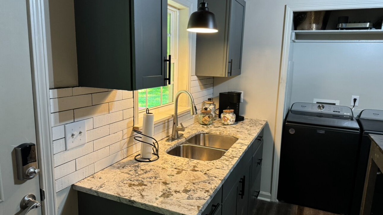 Photo of Kitchen in Guntersville