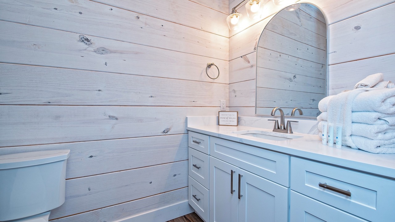 Photo of Bathroom in Fort Morgan
