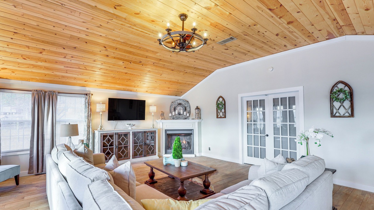 Photo of Bedroom in Milledgeville